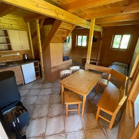 Areal Kaminka - Srub Campingplads Rostin